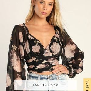 Lulus Simply Romantic Black Floral Print Balloon Sleeve Crop Top. BRAND NEW!
